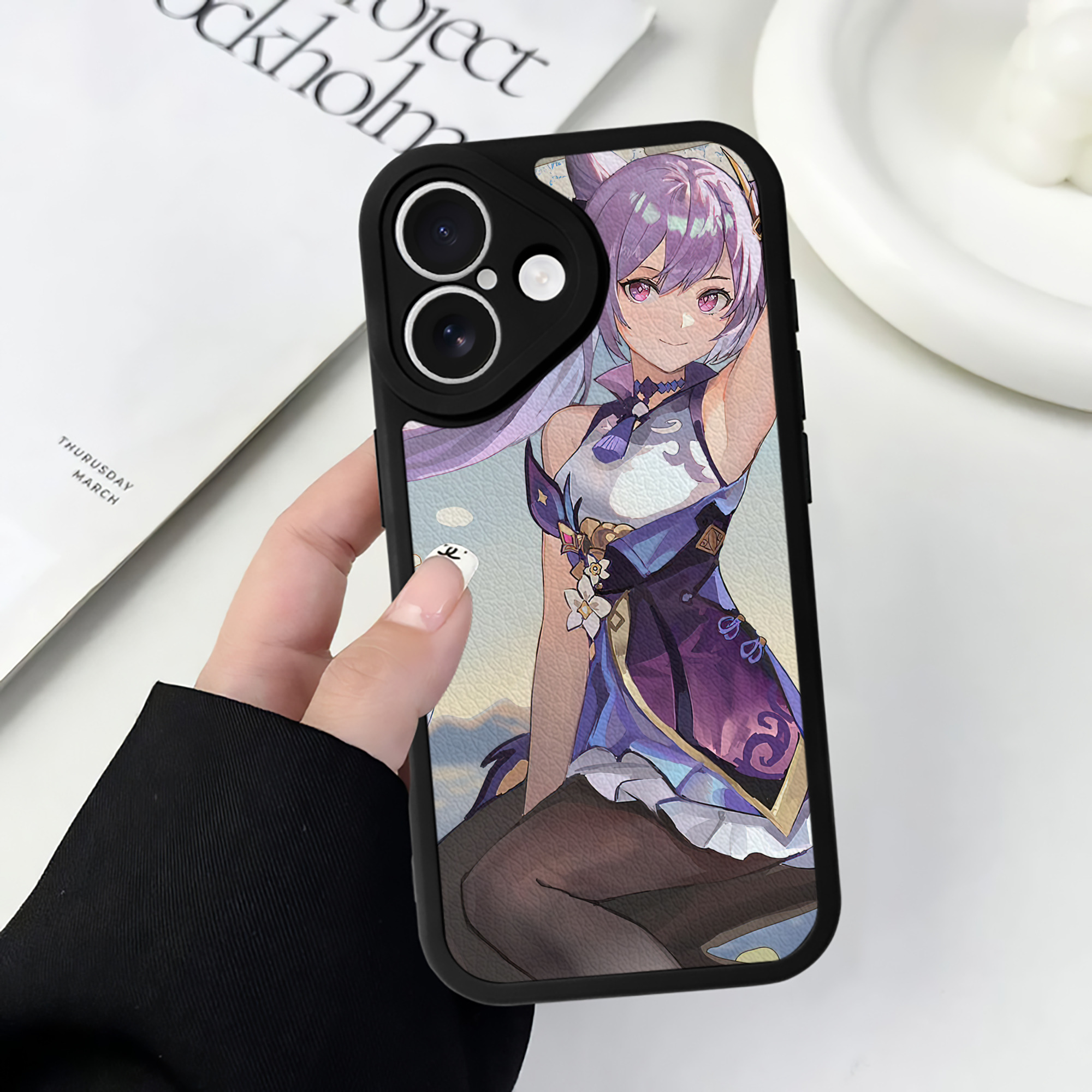 げんし神 genshin 【iPhone 16シリーズ対応】シリコンスマホケース（レザー調） 材質：シリコン
